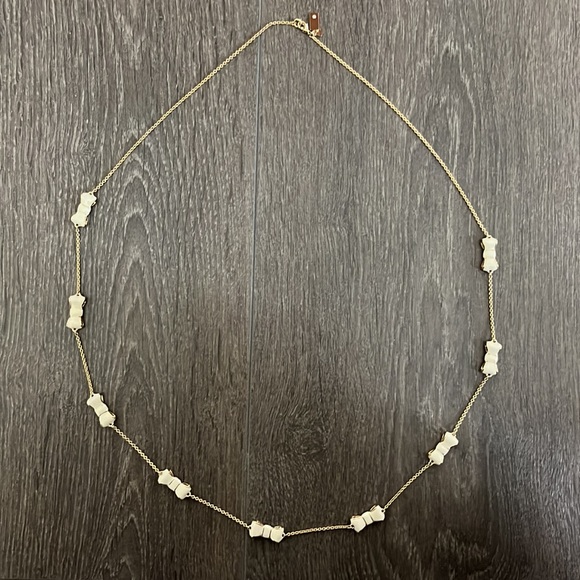 Kate Spade necklace. Gold tone with cream bows - Picture 4 of 4